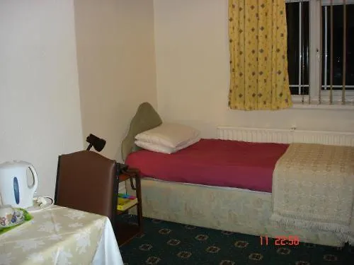 Victoria Park Hotel
